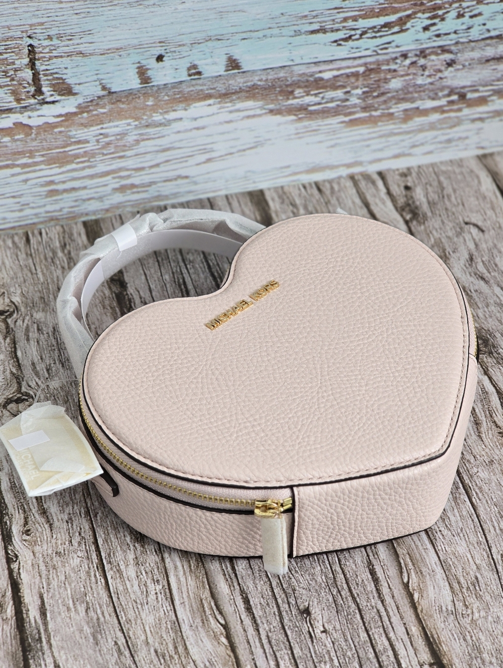 *NWT* MICHAEL KORS Outlet Jet Set Small Heart Crossbody Bag - Picture 8 of 8